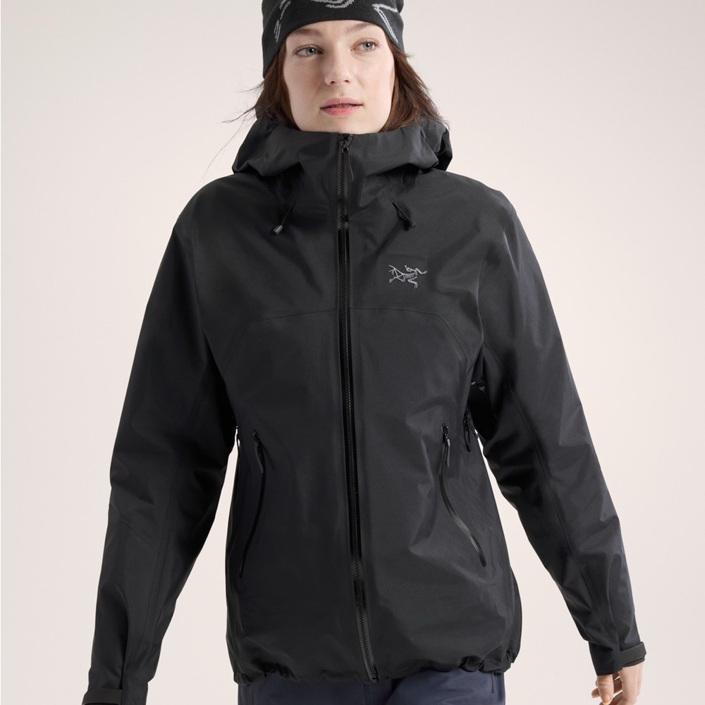Arc’Teryx Beta XL Jacket (Women’s/Medium/Black)